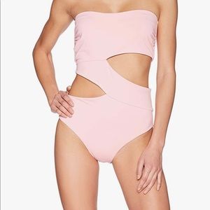 Volcom Cut out one piece